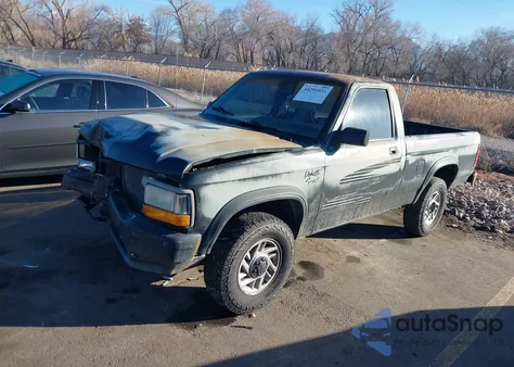 1992 Dodge Dakota from USA, damaged, VIN 1B7GG26X1NS694073